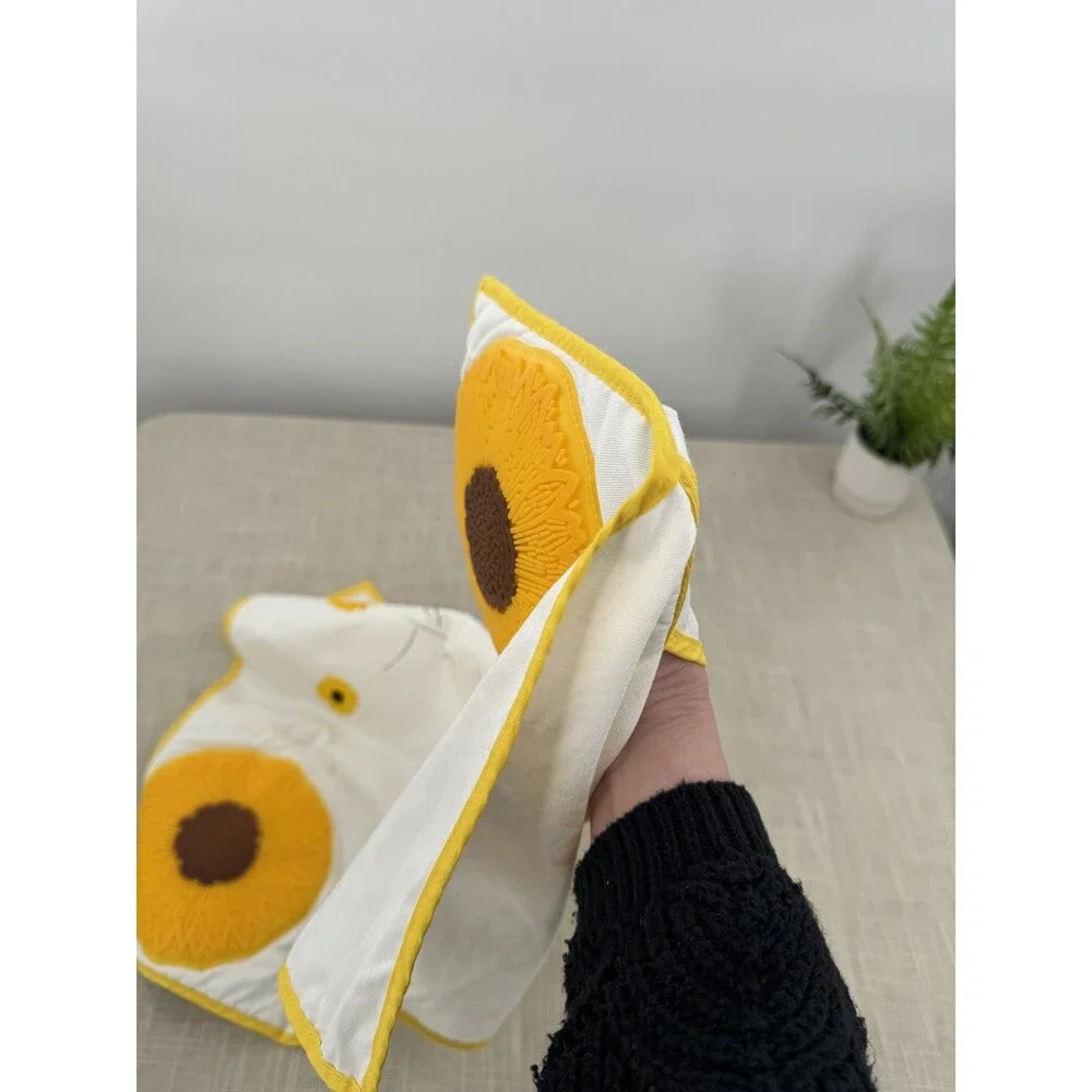 Sunflowers Kitchen Oven Mitt Hand Towel Floral  Silicone Pot Holder